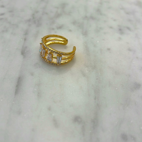 New in Box!  BRACHA Margot Baguette Ring. - Picture 3 of 7